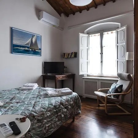 The Galileo - 2 Apartment *